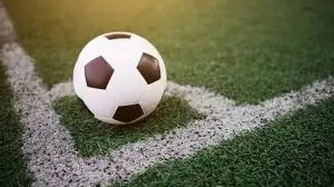 上戏开学典礼迎来杰出校友胡歌，分享珍惜校园生活感悟